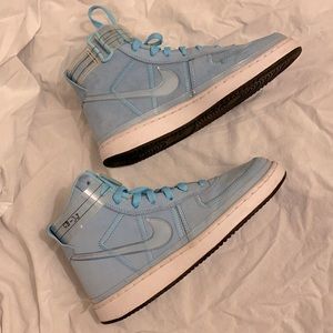 Nike Hightop Sneakers